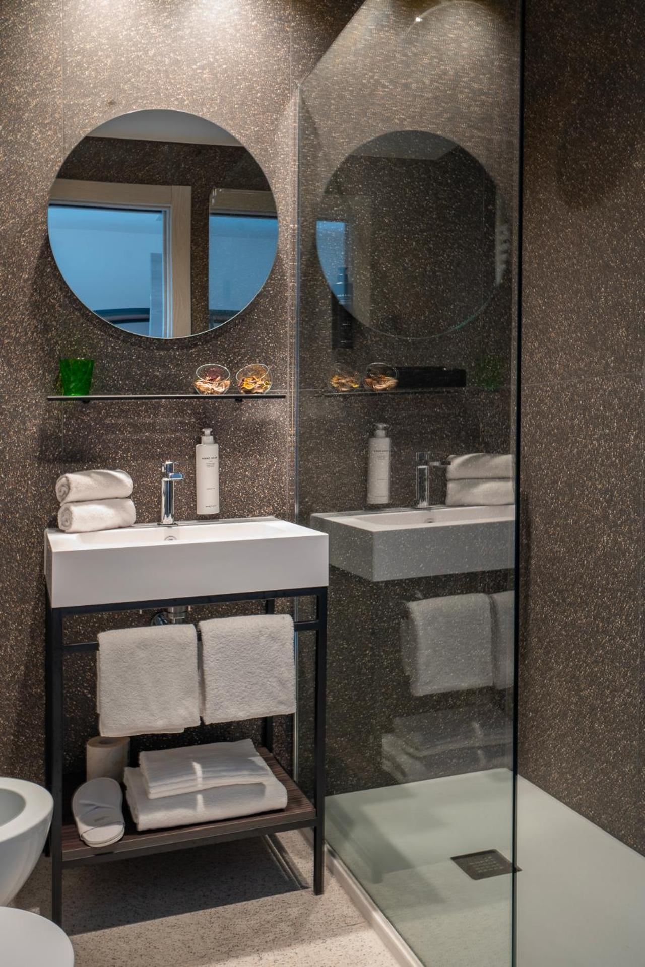 Hub Hotel 구비오 외부 사진